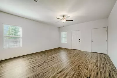 7001 Tonka Lane, Austin, TX 78744 - Photo 6