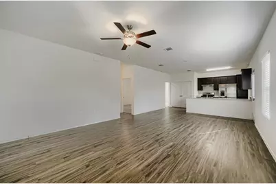 7001 Tonka Lane, Austin, TX 78744 - Photo 4