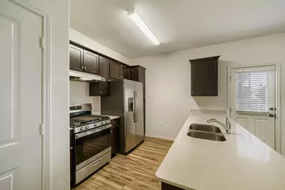 7001 Tonka Lane, Austin, TX 78744 - Photo 10
