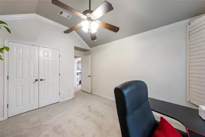 12920 Bloomfield Hills Lane, Austin, TX 78732 - Photo 26