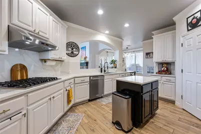 12920 Bloomfield Hills Lane, Austin, TX 78732 - Photo 12