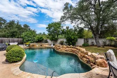 12920 Bloomfield Hills Lane, Austin, TX 78732 - Photo 4