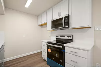 2408 Longview Street #112, Austin, TX 78705 - Photo 2