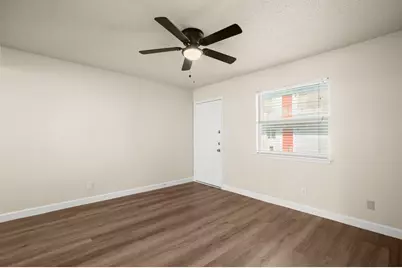2408 Longview Street #112, Austin, TX 78705 - Photo 8