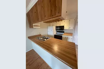 910 Duncan Lane #44, Austin, TX 78705 - Photo 6