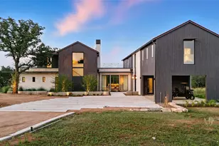 151 Crk Holw Wy, Spicewood, TX 78669 - Photo 2