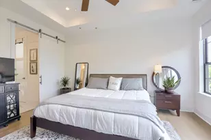 215 Honey Creek Ct, Austin, TX 78738 - Photo 6
