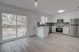 207 Haley, Johnson City, TX 78636 - Photo 10