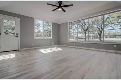 207 Haley, Johnson City, TX 78636 - Photo 22
