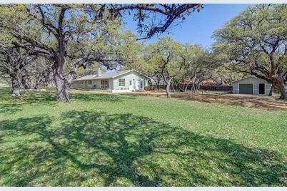 207 Haley, Johnson City, TX 78636 - Photo 18