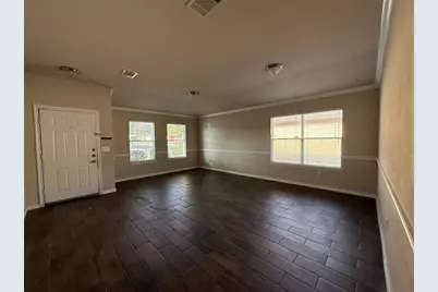 6301 Vida Nueva Avenue, Del Valle, TX 78617 - Photo 10