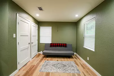 204 Chippendale Avenue, Austin, TX 78745 - Photo 14