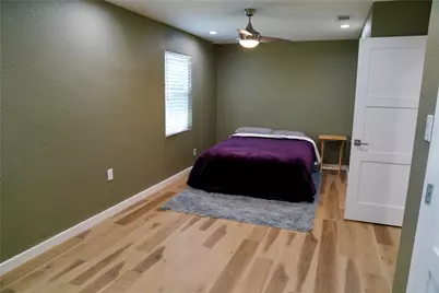 204 Chippendale Avenue, Austin, TX 78745 - Photo 16