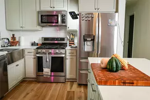 204 Chippendale Ave, Austin, TX 78745 - Photo 6