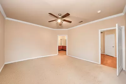 1711 Old Spanish Trail #404, Houston, TX 77054 - Photo 10