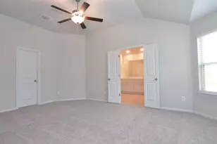 132 Bright Star Ln, Georgetown, TX 78628 - Photo 12