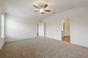 1013 Hawkeye Point Rd, Georgetown, TX 78626 - Photo 18