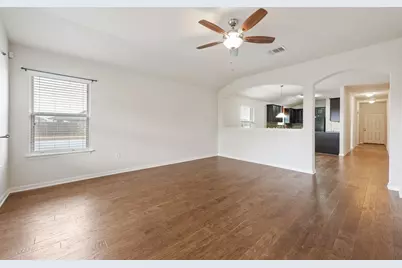 1013 Hawkeye Point Road, Georgetown, TX 78626 - Photo 16