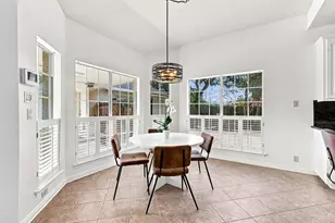 5204 Deerwood Ct, Austin, TX 78730 - Photo 8