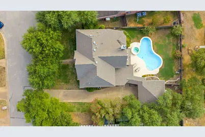5204 Deerwood Court, Austin, TX 78730 - Photo 30
