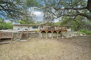 21103 Dawn Dr, Lago Vista, TX 78645 - Photo 6