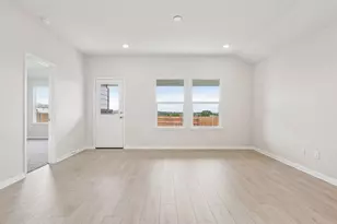 116 Southridge Trl, Marble Falls, TX 78654 - Photo 6