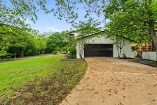 3520 Highland View Dr, Austin, TX 78731 - Photo 4