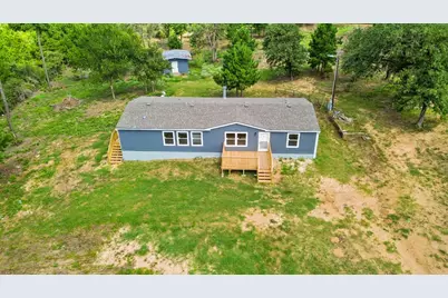 130 Linda Lane, Bastrop, TX 78602 - Photo 4