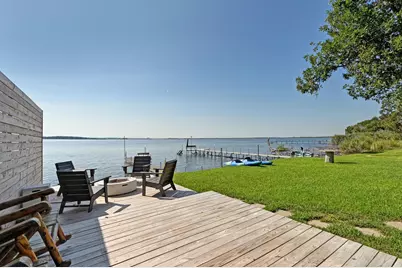 611 Lakeshore Loop, Tow, TX 78672 - Photo 30