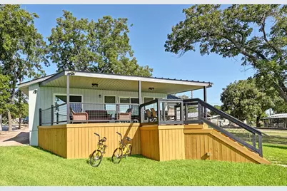 611 Lakeshore Loop, Tow, TX 78672 - Photo 32