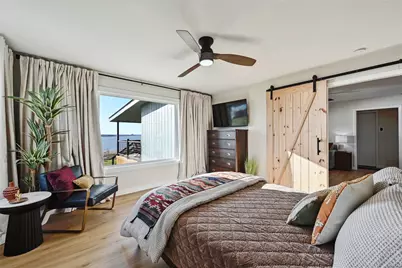 611 Lakeshore Loop, Tow, TX 78672 - Photo 14