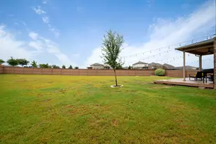 129 Purple Heart Dr, Buda, TX 78610 - Photo 30