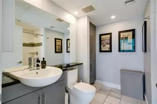 300 Bowie St, Austin, TX 78703 - Photo 12