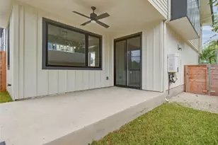 313 Blackson Ave, Austin, TX 78752 - Photo 16