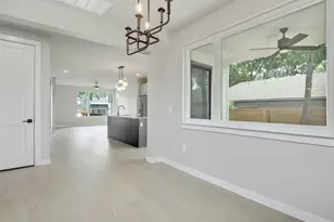 313 Blackson Ave, Austin, TX 78752 - Photo 6