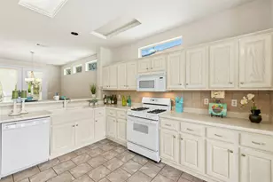 104 Anemone Way, Georgetown, TX 78633 - Photo 8