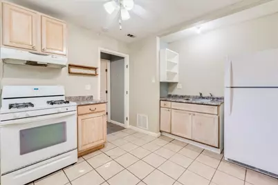609 Cottonwod Street, Lockhart, TX 78644 - Photo 16