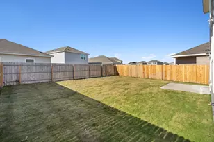 513 Thistle Ln, Kyle, TX 78656 - Photo 22