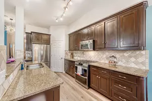 1009 Taulbee Ln, Austin, TX 78757 - Photo 8