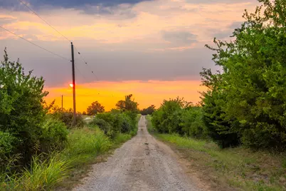777 County Road 206, Cameron, TX 76520 - Photo 18