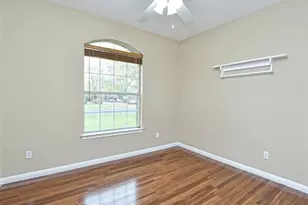 13220 Villa Park Dr, Austin, TX 78729 - Photo 16