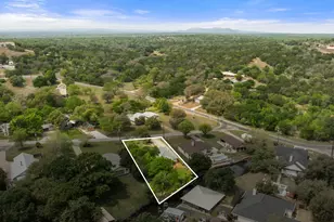 305 Mountain View, Sunrise Beach, TX 78643 - Photo 36