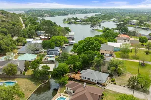 305 Mountain View, Sunrise Beach, TX 78643 - Photo 32