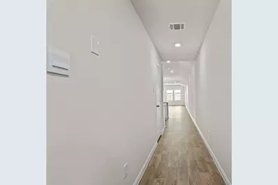 160 Raymondville Path, San Marcos, TX 78666 - Photo 4
