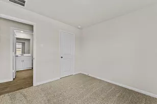 160 Raymondville Path, San Marcos, TX 78666 - Photo 16