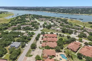 2004 American Dr, Lago Vista, TX 78645 - Photo 30