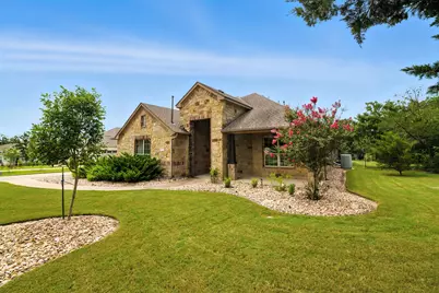 107 Tylee Circle, Bastrop, TX 78602 - Photo 2