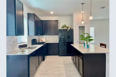 314 Ashby Drive, Hutto, TX 78634 - Photo 4