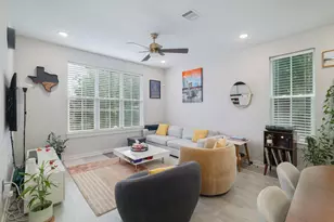 2624 Metcalfe Rd, Austin, TX 78741 - Photo 4