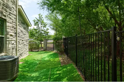 2624 Metcalfe Road #24, Austin, TX 78741 - Photo 24